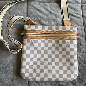 Look alike LV bag